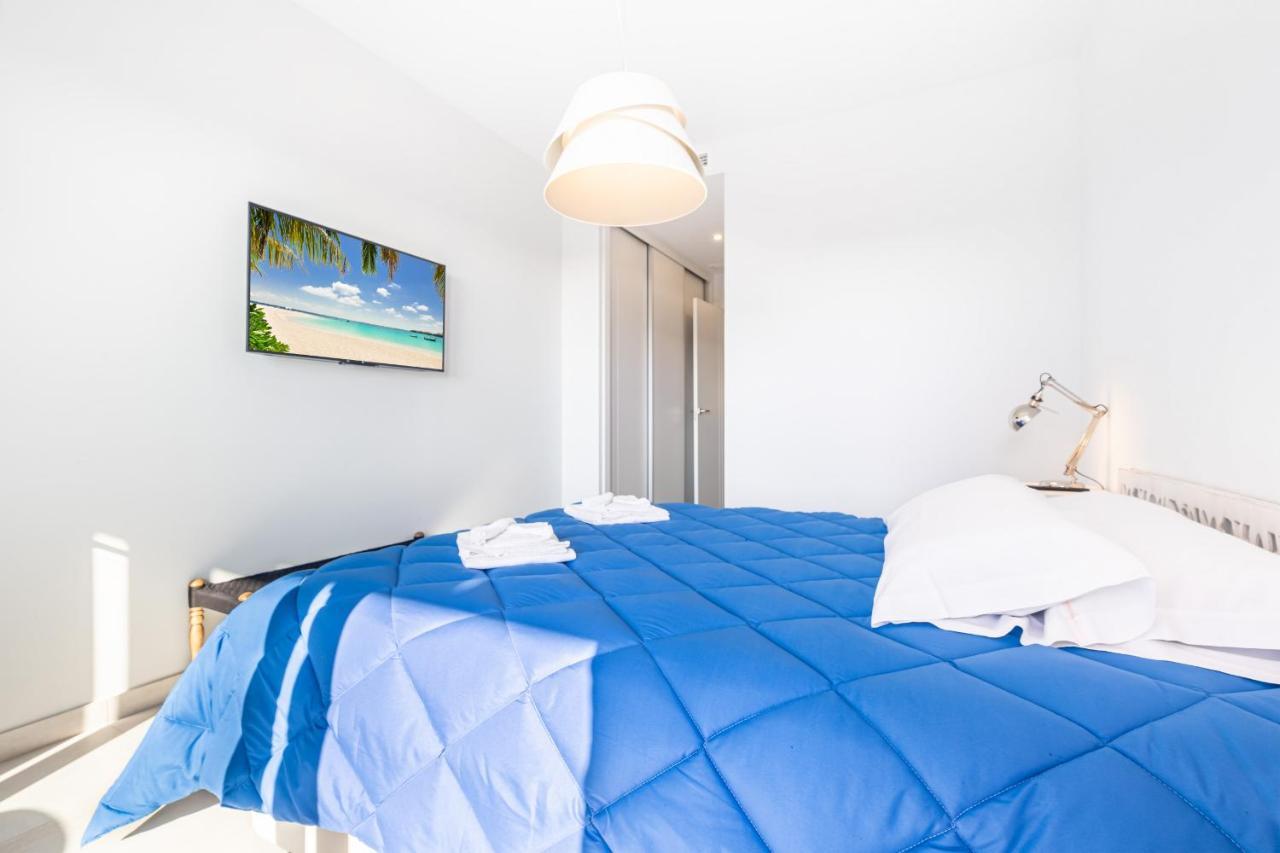 Sunset Waves Deluxe Apartments Poniente Beach Resort Benidorm Exterior foto